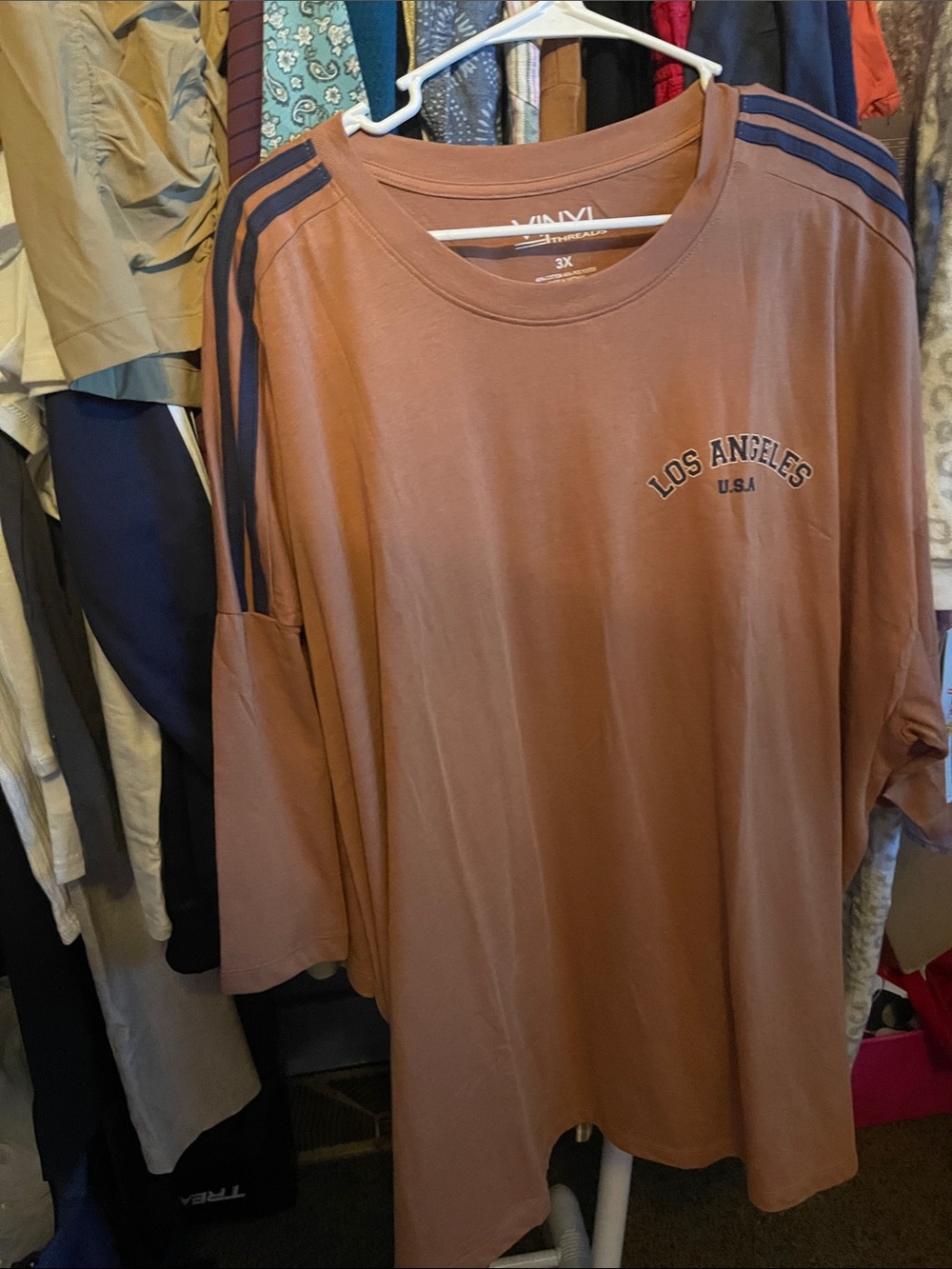 Vinyl Threads Los Angeles Graphic T‑Shirt - NWT